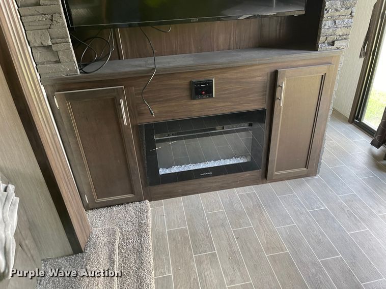 image for item DN7433 2020 Cherokee Forest River Patriot  camper