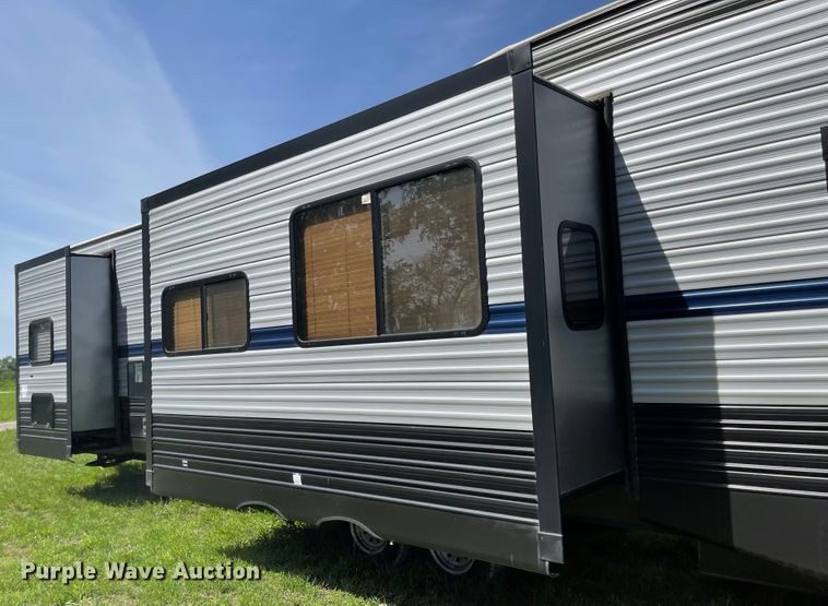 image for item DN7433 2020 Cherokee Forest River Patriot  camper