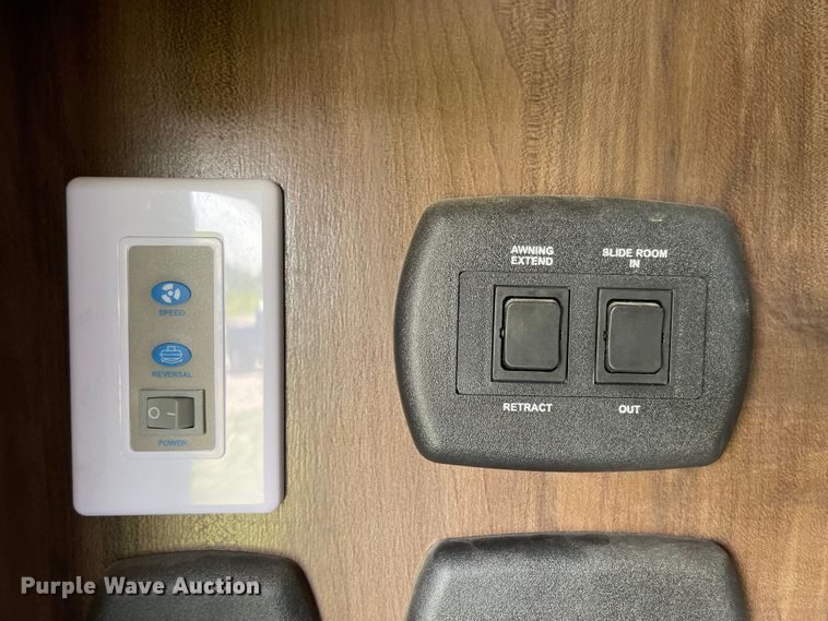 image for item DN7434 2020 Cherokee Forest River Patriot  camper