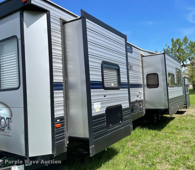 image for item DN7434 2020 Cherokee Forest River Patriot  camper