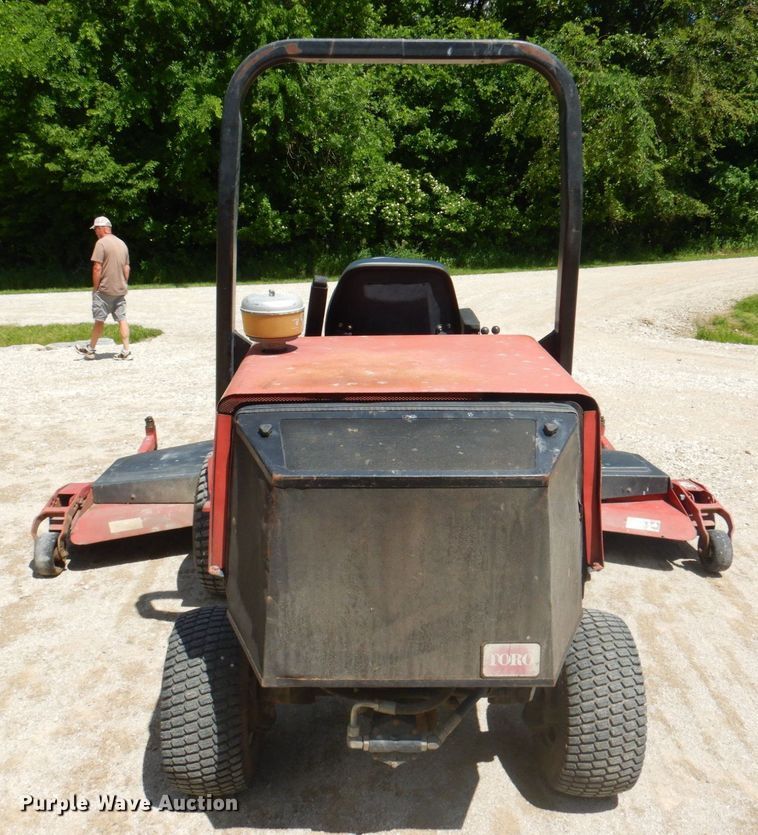 image for item DP4250 Toro Groundsmaster 455D  lawn mower