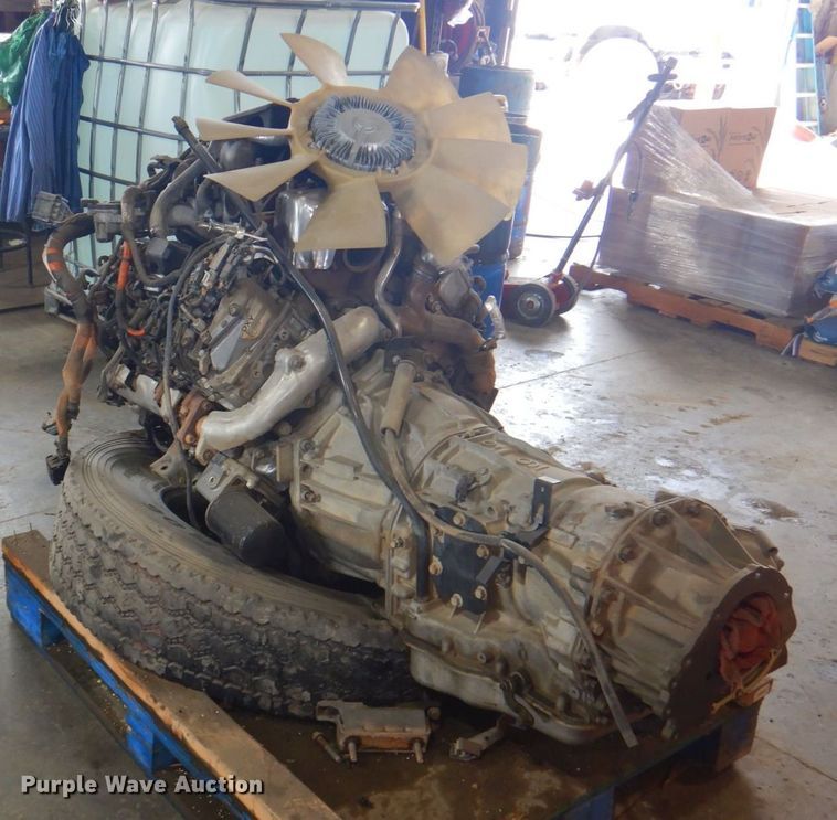 image for item DP4264 Isuzu Duramax  engine