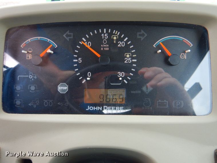 image for item DP4277 2010 John Deere 4720  MFWD tractor