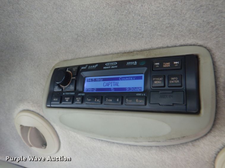 image for item DP4277 2010 John Deere 4720  MFWD tractor