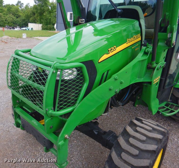 image for item DP4277 2010 John Deere 4720  MFWD tractor