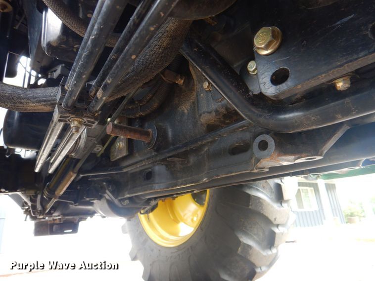 image for item DP4277 2010 John Deere 4720  MFWD tractor