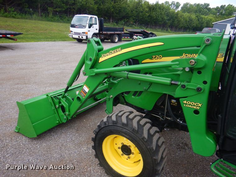 image for item DP4277 2010 John Deere 4720  MFWD tractor