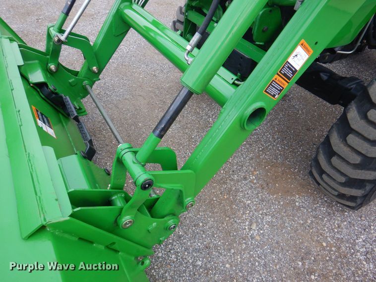 image for item DP4277 2010 John Deere 4720  MFWD tractor