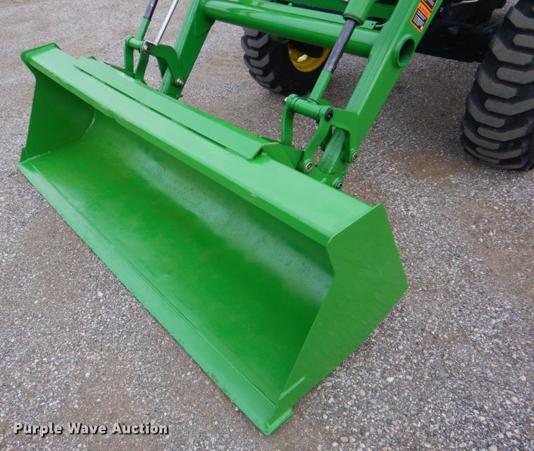 image for item DP4277 2010 John Deere 4720  MFWD tractor