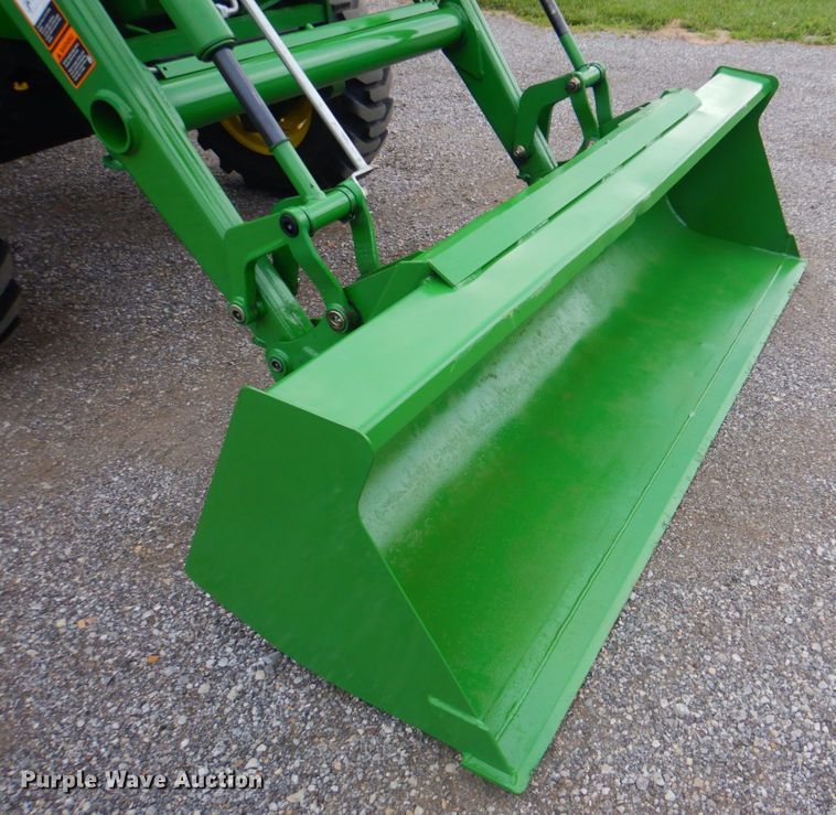 image for item DP4277 2010 John Deere 4720  MFWD tractor