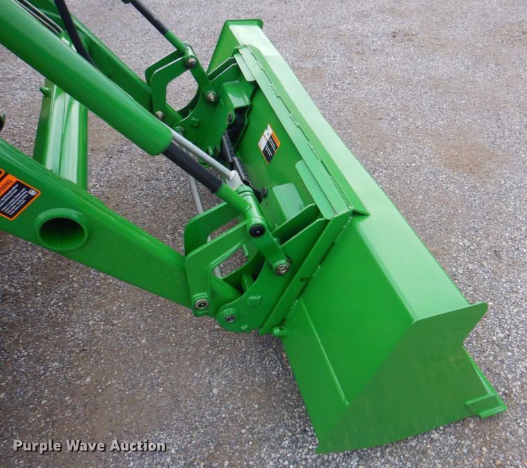 image for item DP4277 2010 John Deere 4720  MFWD tractor