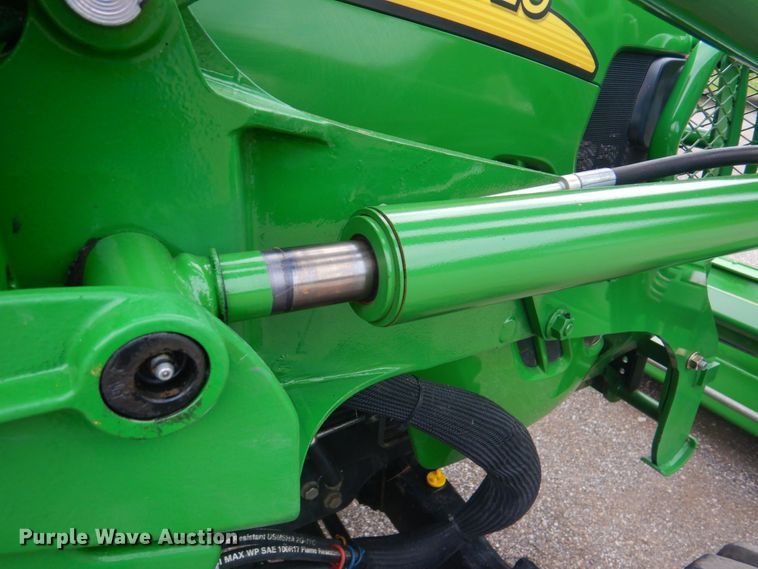 image for item DP4277 2010 John Deere 4720  MFWD tractor