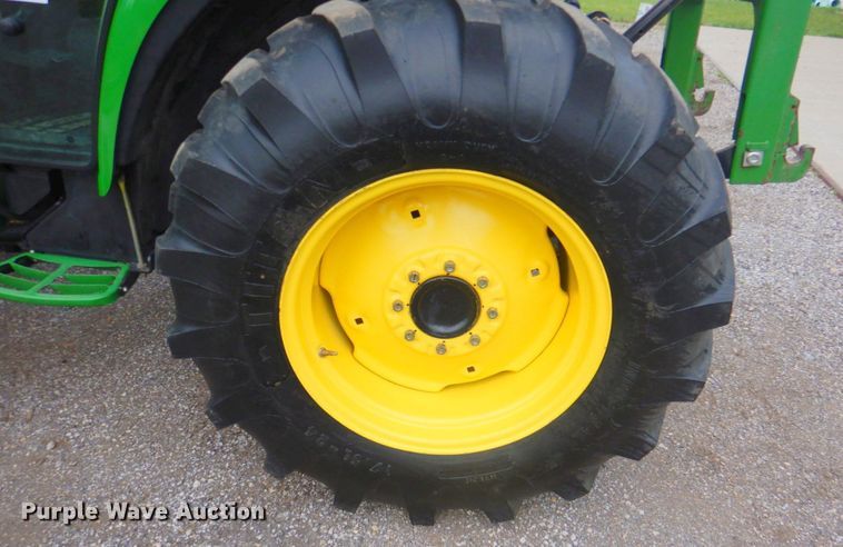 image for item DP4277 2010 John Deere 4720  MFWD tractor