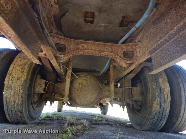 image for item DP5575 1999 Freightliner MT55  delivery van