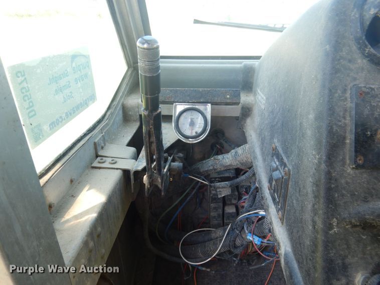 image for item DP5575 1999 Freightliner MT55  delivery van