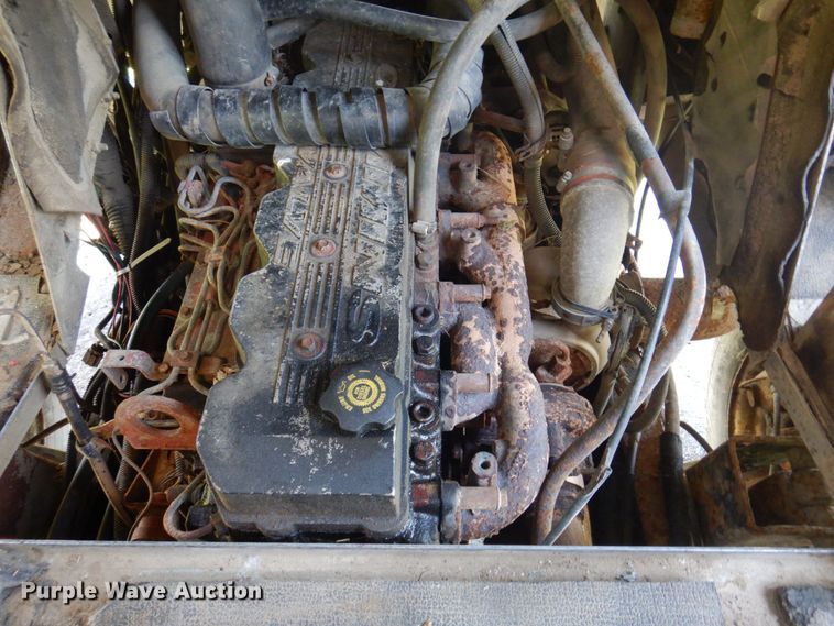 image for item DP5575 1999 Freightliner MT55  delivery van