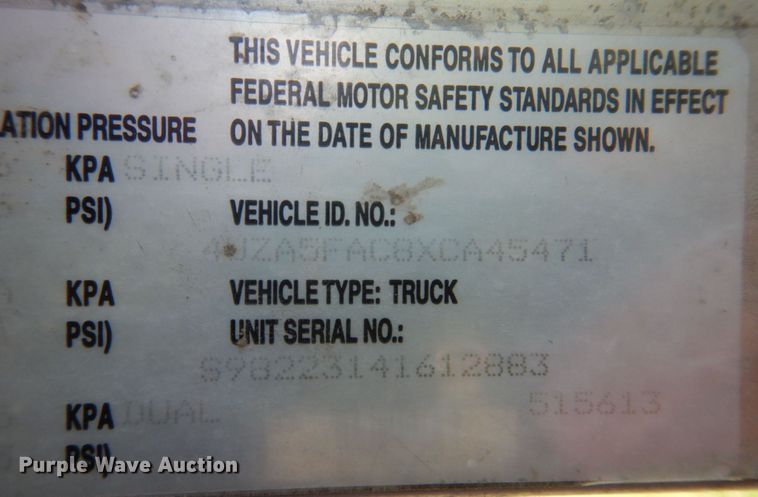 image for item DP5575 1999 Freightliner MT55  delivery van