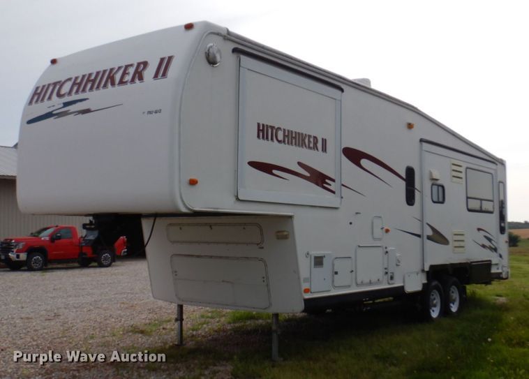 image for item DP5576 2000 Nuwa 31 FKTG Hitchhiker II  camper