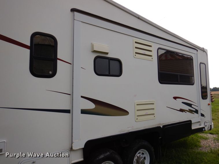 image for item DP5576 2000 Nuwa 31 FKTG Hitchhiker II  camper