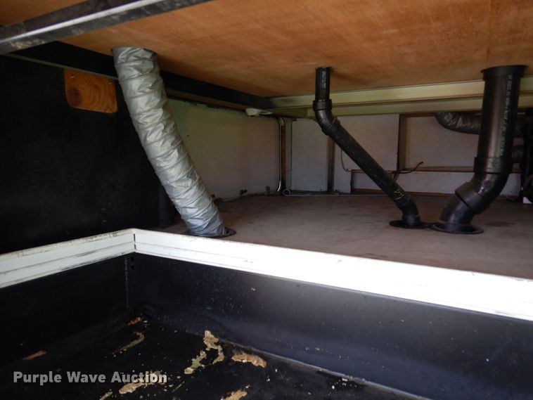 image for item DP5576 2000 Nuwa 31 FKTG Hitchhiker II  camper