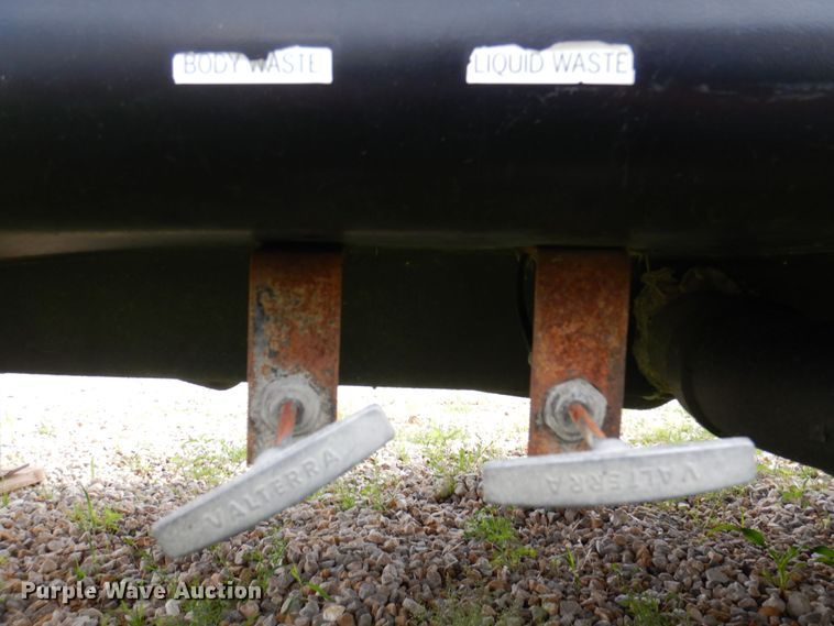 image for item DP5576 2000 Nuwa 31 FKTG Hitchhiker II  camper