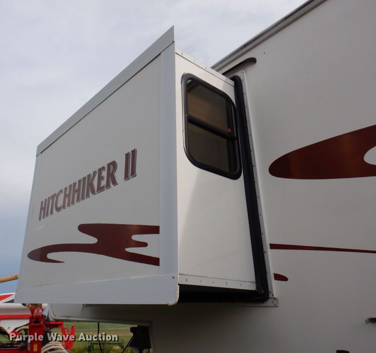 image for item DP5576 2000 Nuwa 31 FKTG Hitchhiker II  camper