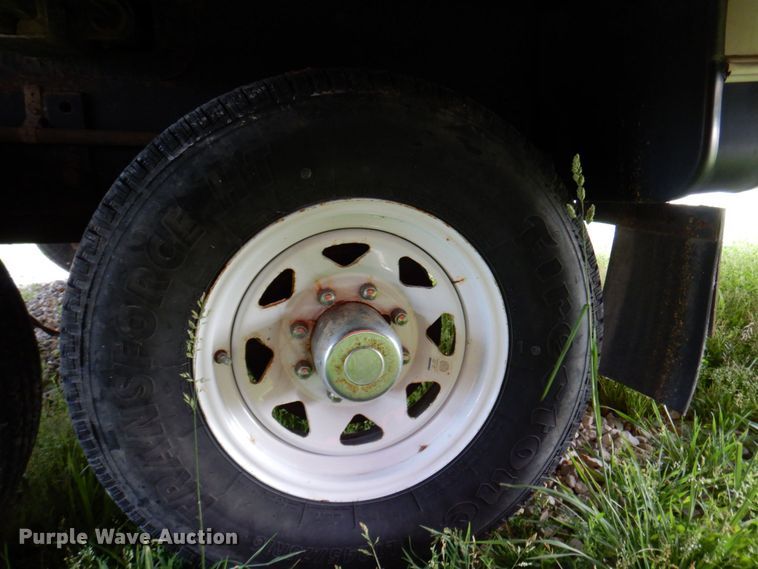 image for item DP5576 2000 Nuwa 31 FKTG Hitchhiker II  camper