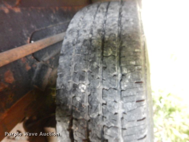 image for item DP5576 2000 Nuwa 31 FKTG Hitchhiker II  camper