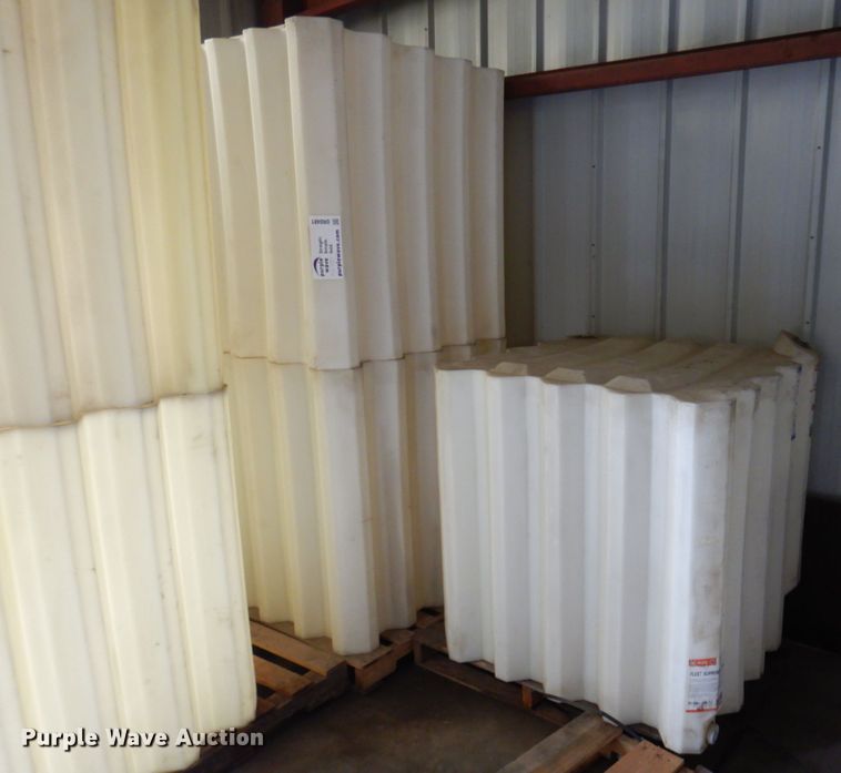 image for item DR0481 (3) 240 gallon poly tanks