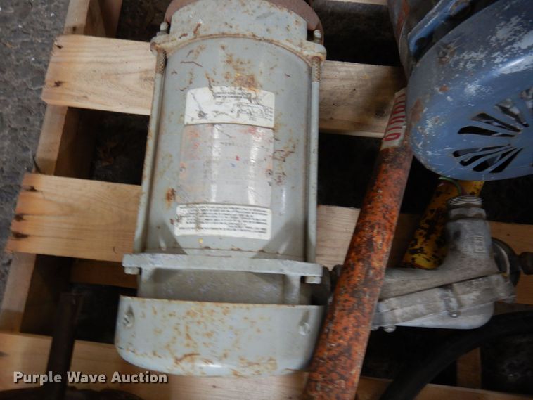 image for item DR0488 (3) pallets of pumps and pump motors