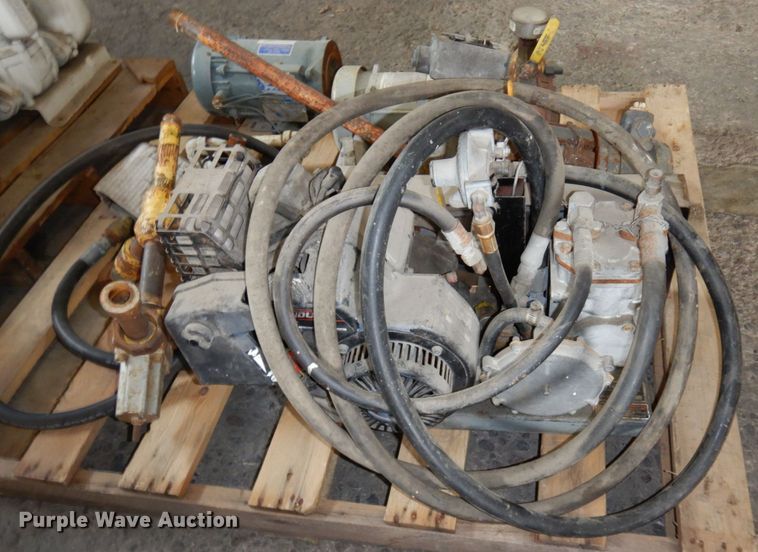 image for item DR0488 (3) pallets of pumps and pump motors