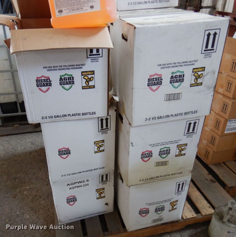 image for item DR0489 (2) pallets of fuel treatment