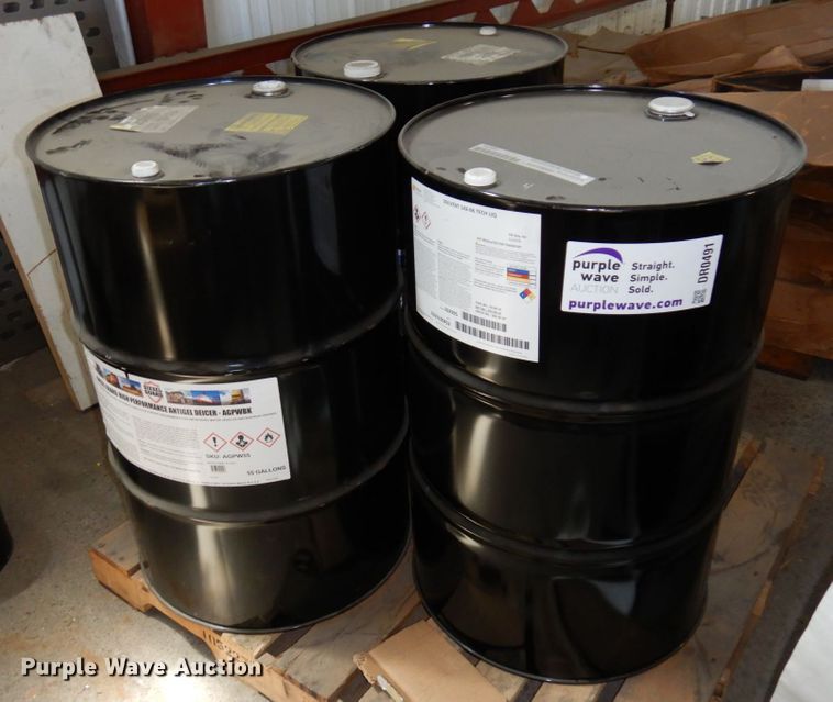 image for item DR0491 (3) 55 gallon barrels diesel de-icer