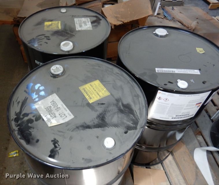 image for item DR0491 (3) 55 gallon barrels diesel de-icer