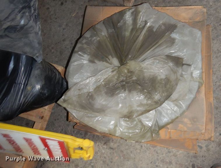 image for item DR0492 (2) pallets of oil/fuel spill response materials