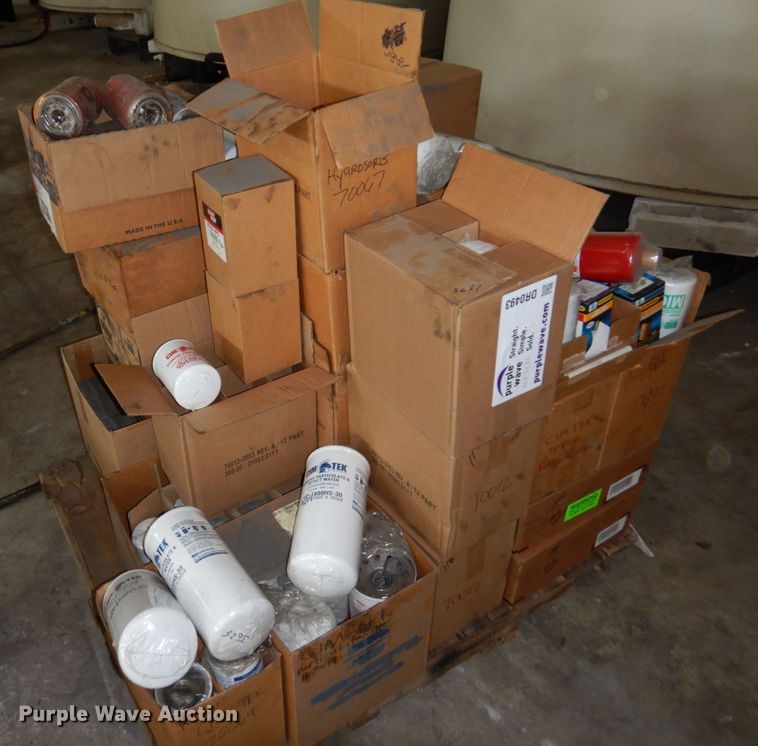 image for item DR0493 Pallet of fuel filters