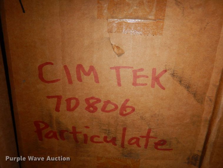 image for item DR0493 Pallet of fuel filters