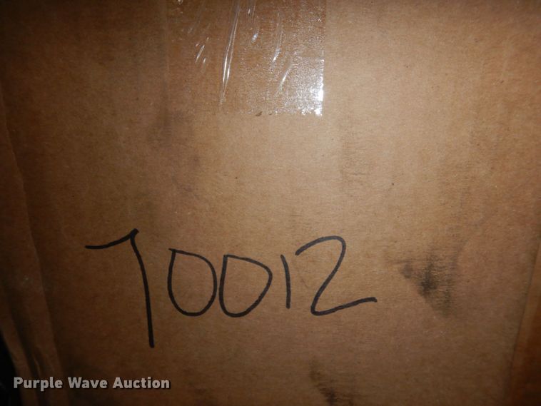 image for item DR0493 Pallet of fuel filters