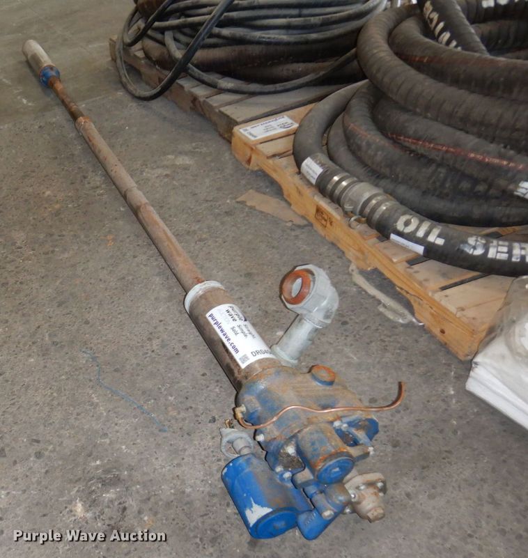 image for item DR0494 Submersible fuel pump