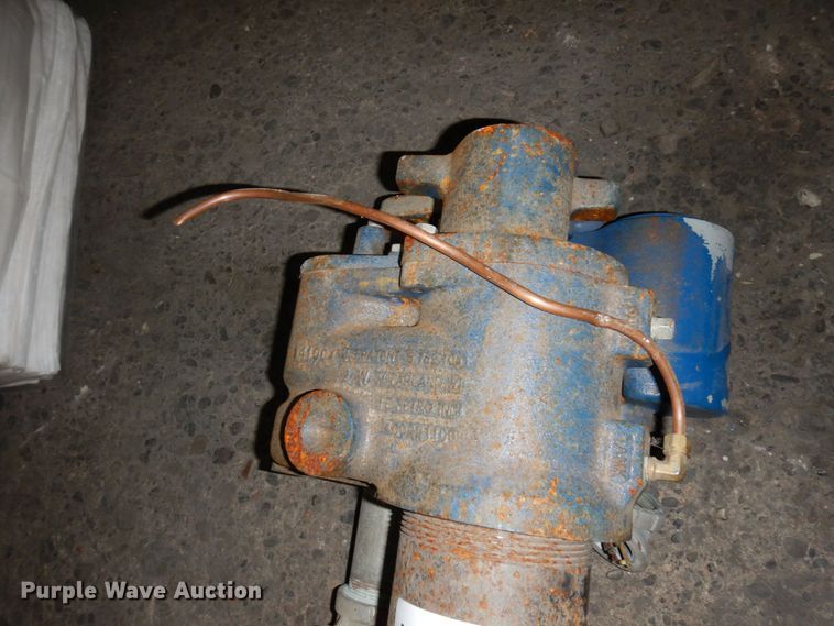 image for item DR0494 Submersible fuel pump