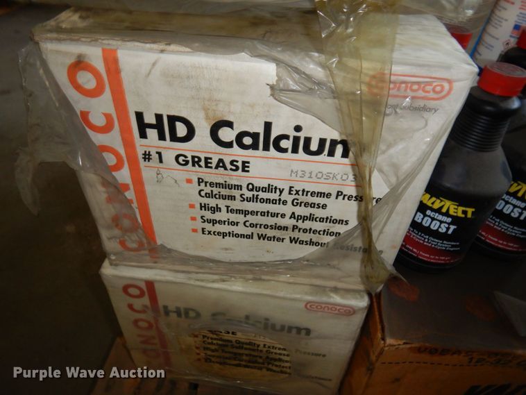 image for item DR0495 Pallet of grease and fuel additives