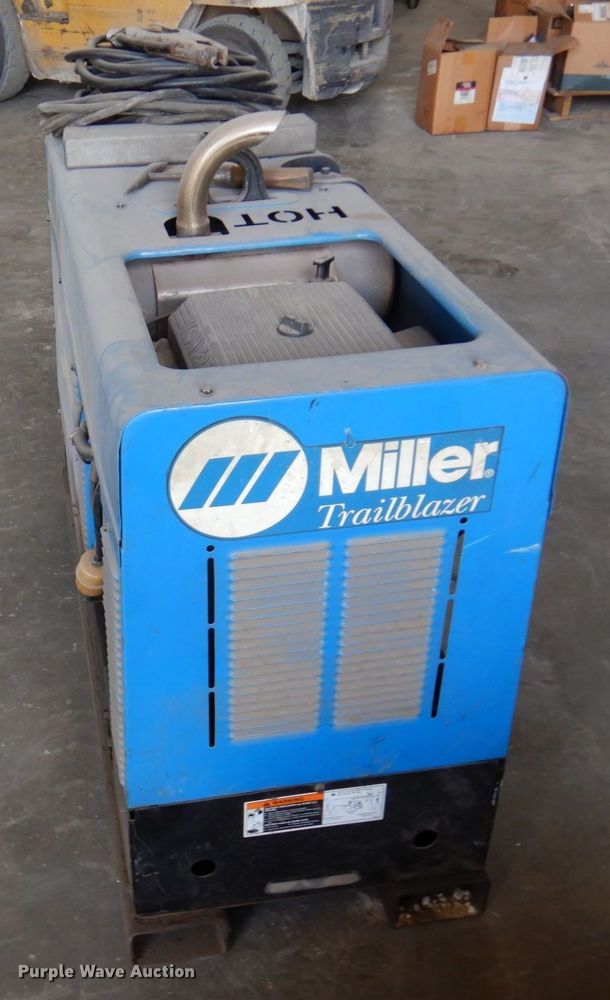 image for item DR0498 Miller Trailblazer 301G  welder
