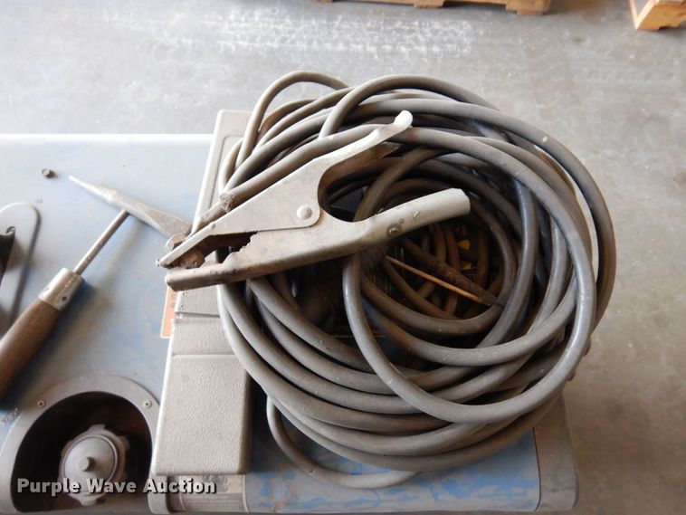 image for item DR0498 Miller Trailblazer 301G  welder