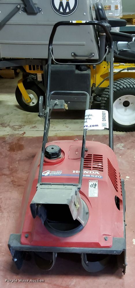 image for item DR0901 Honda HS250KAS  snow blower