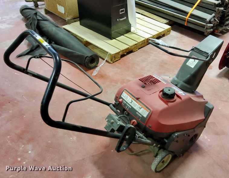 image for item DR0901 Honda HS250KAS  snow blower