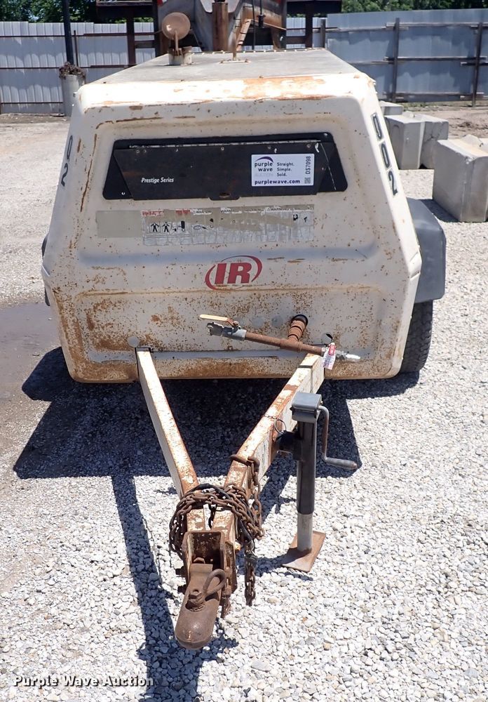 image for item DS7098 Ingersoll Rand 175  air compressor