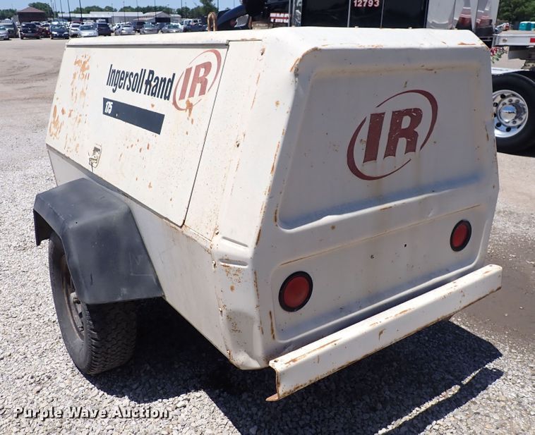 image for item DS7098 Ingersoll Rand 175  air compressor