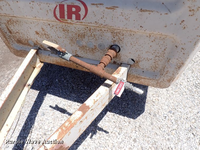 image for item DS7098 Ingersoll Rand 175  air compressor