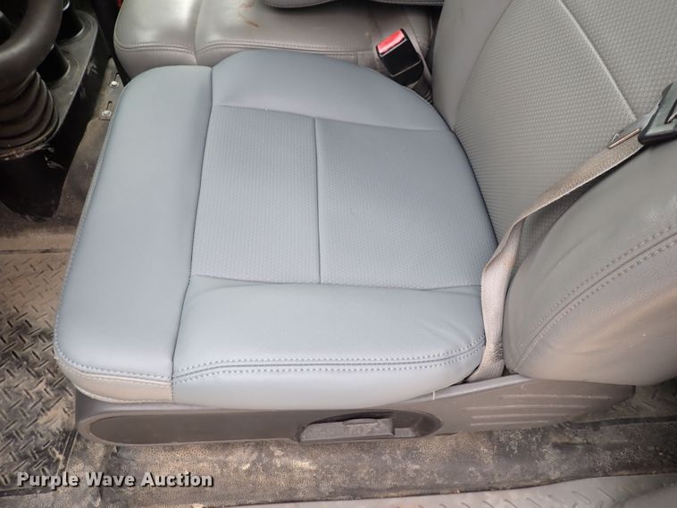 image for item DS7104 2005 Ford F150  SuperCab pickup truck