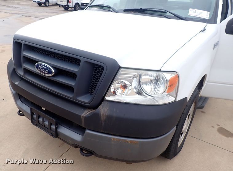 image for item DS7104 2005 Ford F150  SuperCab pickup truck